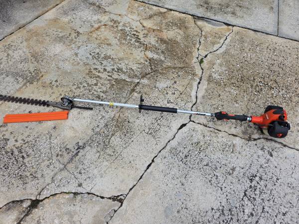 ECHO HCA-266 Articulating-Shaft Hedge Trimmer 1