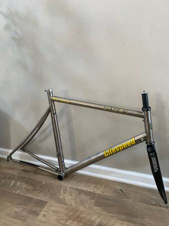 Litespeed Saber Titanium triathlon road bike frame fork bb chris king 1