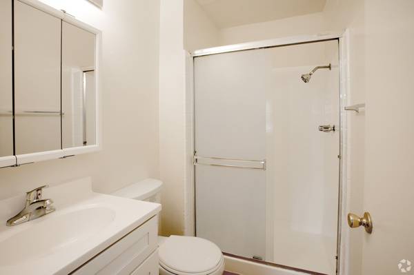 $2,616 / 2br - 830ft2 - 2 Bedroom 1 Bath Apartments for Rent on Tax Credit Property (san jose west)63850428086659124