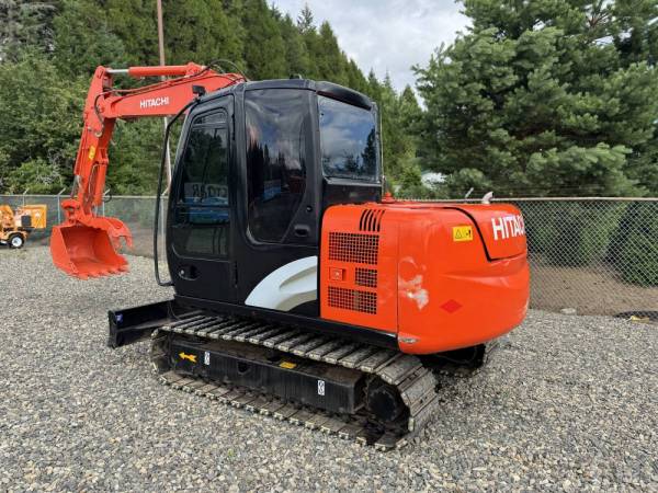 Hitachi ZX60 Excavator - Enclosed Cab 14K LB - Thumb - heavy