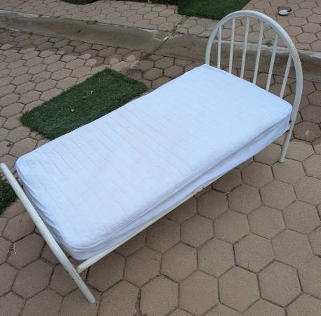 Dog Bed 1
