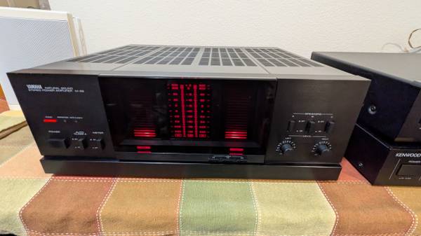 Yamaha M-65 Power Amplifier 8/4/2 ohm stable (serviced) 1