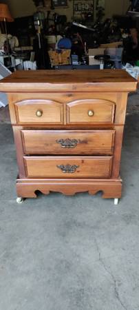 Nice heavy pine three draw small cabinet 1