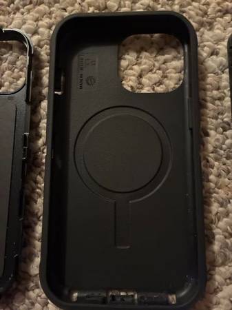iphone 16e Otterbox - $50 (Mcdonough)63621002349699122
