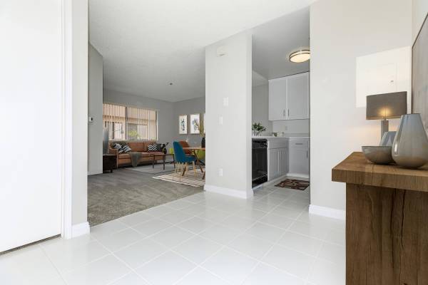 $2,249 / 1br - 616ft2 - Los Ángeles CA, Barra de Desayuno, 1/hab (101 Bridewell St, Los Ángeles, CA)63912984637827124