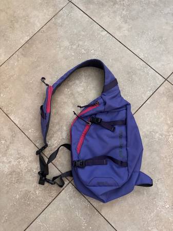 patagonia sling bag purple Atom Backpack  Outsiders Store UK liter Patagonia Atom Sling Bag is the ideal choice for day hikes Patagonia Atom Sling 8L Women