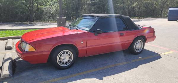 1992 FORD MUSTANG EXTREMADAMENTE LIMPIO - $6,500 (Houston)63622281465729120