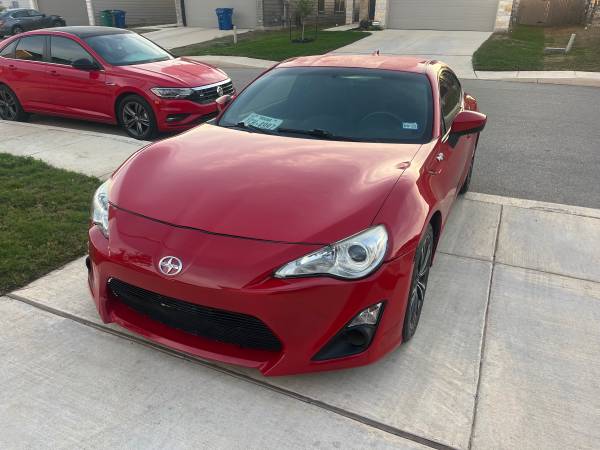 2016 SCION FR-S 1