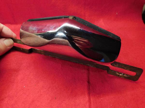 Vtg. (50's) Chrome Lic. Plate Light and Bracket 1