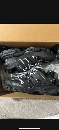 Balenciaga Track 1