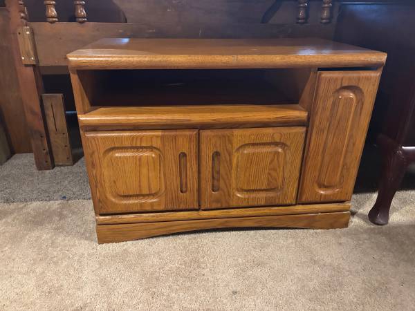 Tv or microwave stand 1