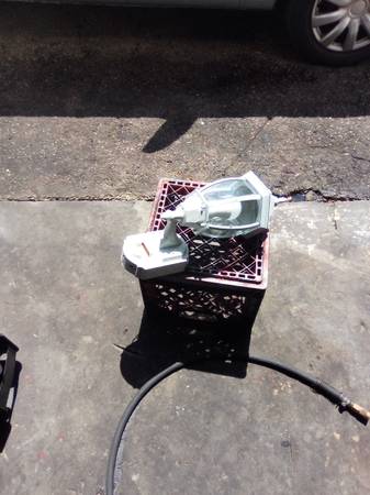 .Outside. Light good condition call noly 1