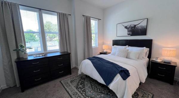 $1,975 / 3br - 1285ft2 - ¡Mudanza HOY! Llama hoy para programar tu mudanza!63794895306115122