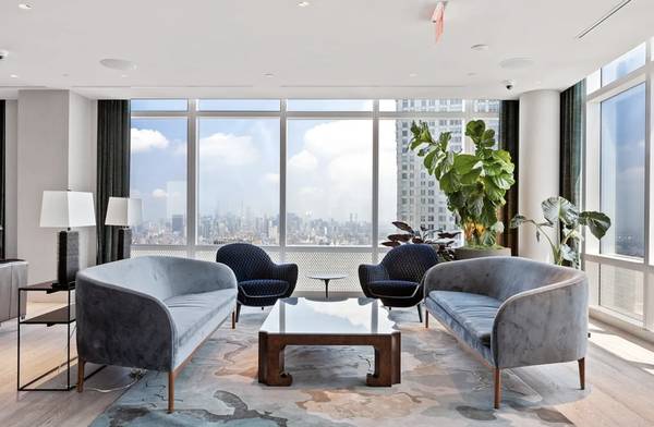 $4,400 / 1br - Prime Location Midtown West/Hells Kitchen No Fee FULL SERVICE BLDG (Midtown West)63689807302915121