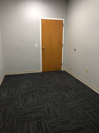 $966 Furnished Office-Now Leasing in Raleigh (Raleigh)63758636410755122