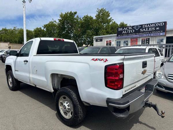 2016 Chevrolet Silverado 2500HD - Photo 8