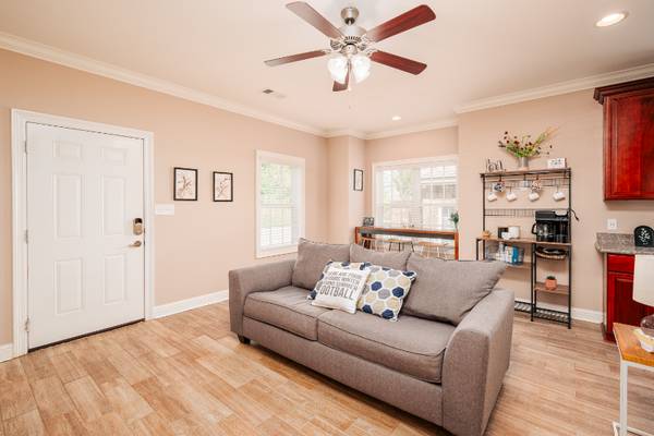 $1800.00 Modern Multi-Family Unit in Starkville | Available 01/01/2026 | $1800/63748383091457122