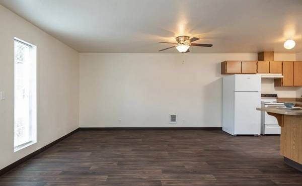 $1,397 / 2br - 910ft2 - Near Jogging Trails, Dishwasher, Cats and Dogs OK, Laundry Options (Salem)63660461057667121