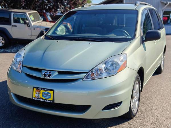 Minivan Toyota Sienna LE 4D 2006, aprobación de crédito garantizada! - $14,995 (+ 405 Motors)63472618291331122