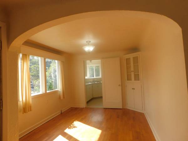 $2,000 / 2br - Duplex With Paid Utilities By University Of Oregon (Eugene)63977277951747123