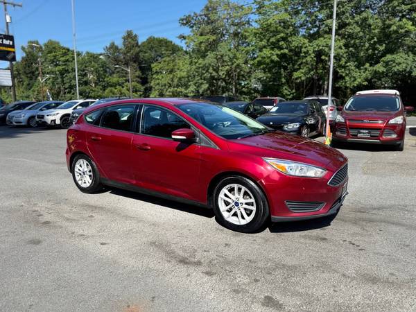 2016 Ford Focus SE Hatchback - $7.400 (Premium Spec Seattle)63475951266179121