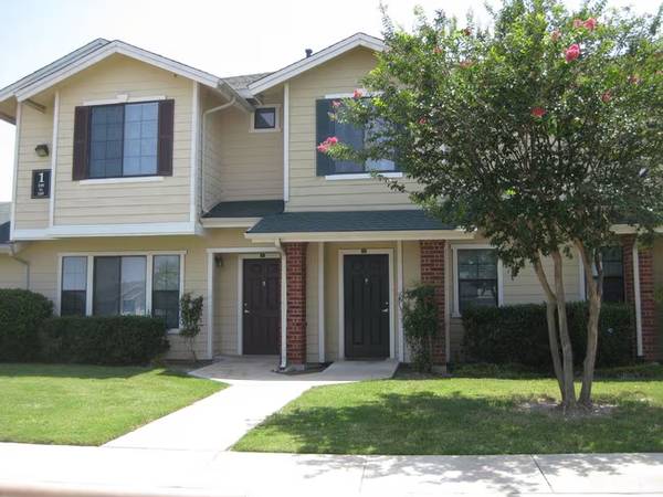 Storage Space, Laundry Facilities, High Speed Internet Access 1