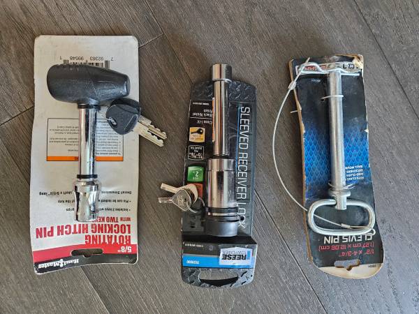 Miscellaneous Trailer Hitch Items 1
