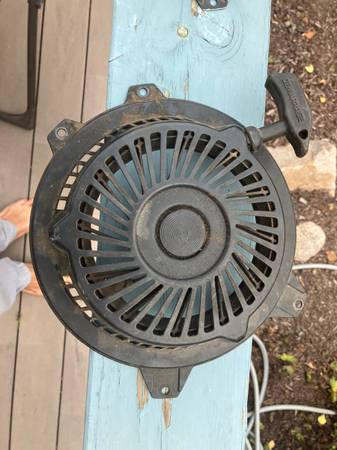 Kawasaki recoil starter for 17 hp vertical 1