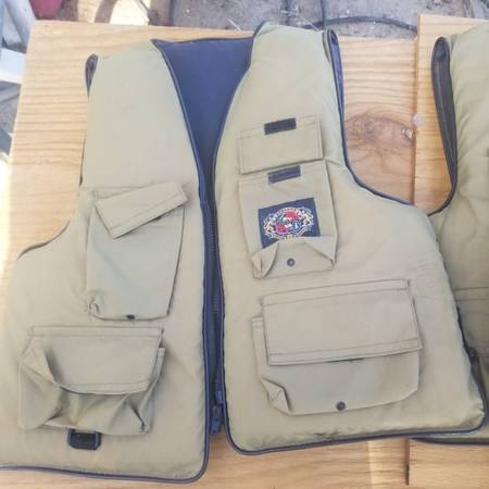 Stearns Fishing Floatation Vest Adult/Small- Medium 1