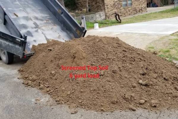 Screened Topsoil  (1" Minus) 1