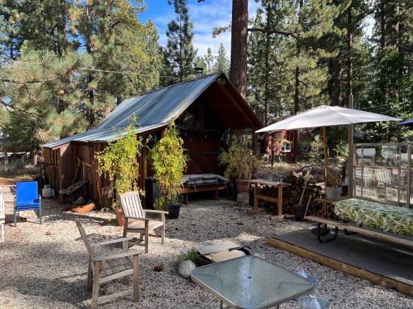 $3,100 / 4br - 1400ft2 - South Lake Tahoe Ski Lease $3100 month (Two Units) (Al Tahoe)63952105686659121