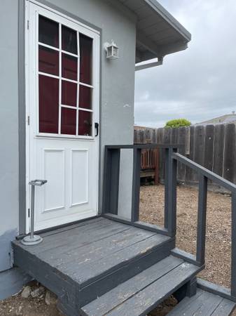 $1,895 / 1br - 400ft2 - Cozy flat/Utilities Included (Monterey)64009499846403120