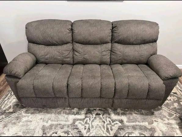 La-Z-Boy sofa and loveseat - furniture - by owner - craigslist