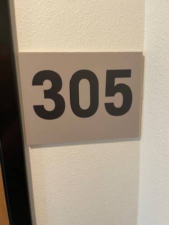$995 / 187ft2 - 3rd Floor Corner Unit with Lots of Natural Light and AC! (Moreland-Sellwood)63672671280001121