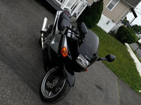 91 Kawasaki ZX-6 Ninja (Model D) - Project Bike / Parts - $900 OBO