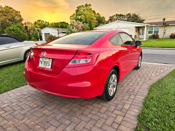 2013 Honda Civic LX Coupe - $6,000 (Holiday)63443712528003124