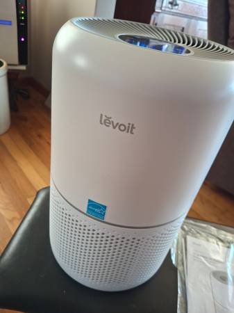 Levoit 300 True Hepa Air Purifier Like New 1