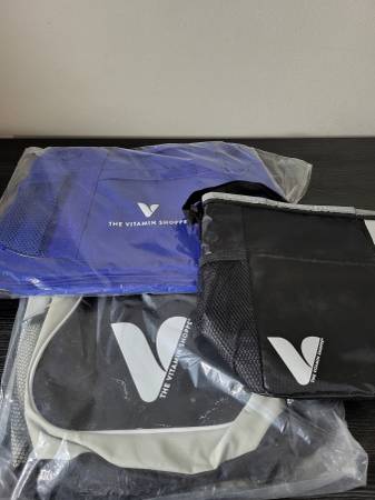 4 NEW ASSORTED UTILITY BAGS COMPUTER-BACK PACK-LUNCH!!! 1