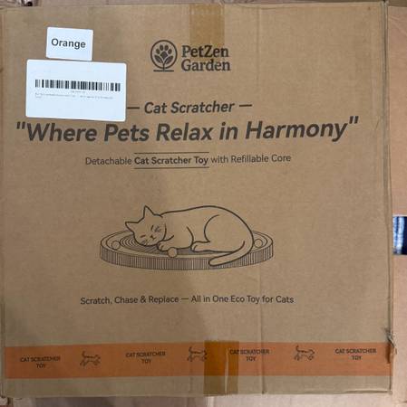 Extra-Large Round Cat Scratcher Bed with Ball Track-- Orange 1
