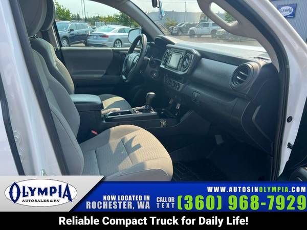 2017 Toyota Tacoma SR V6 - Photo 8