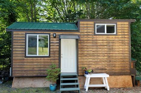 Enjoy Tiny House living 1