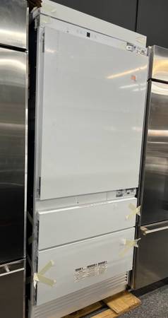 Panel-Ready Refrigerator Smart Right Hinge New 1