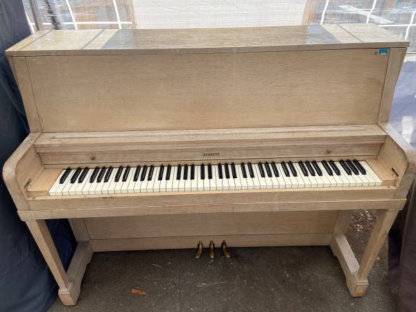 Piano 1