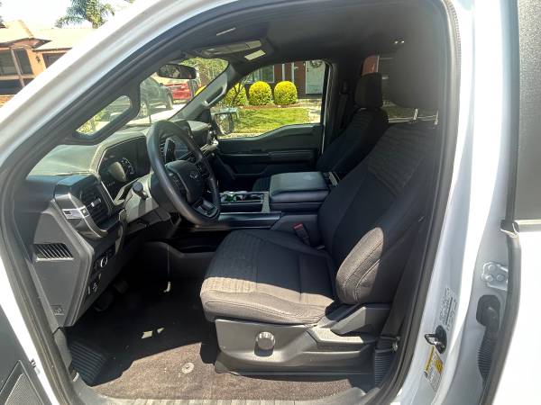 2022 Ford F-150 XLT CrewCab 4X4 - $23,90063624582680449124