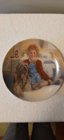 ANNIE PLATE 1