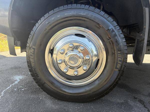2017 Ford Super Duty F-350 - Photo 15