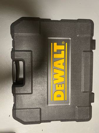 DeWalt tool kit - 192 pieces 1