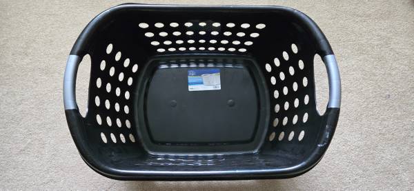 Laundry basket 1