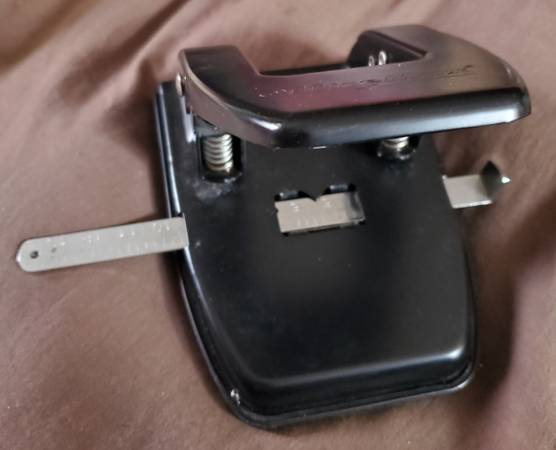 OfficeMax® Adjustable Two Hole Punch 1