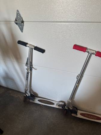 Razor scooter (2) 1